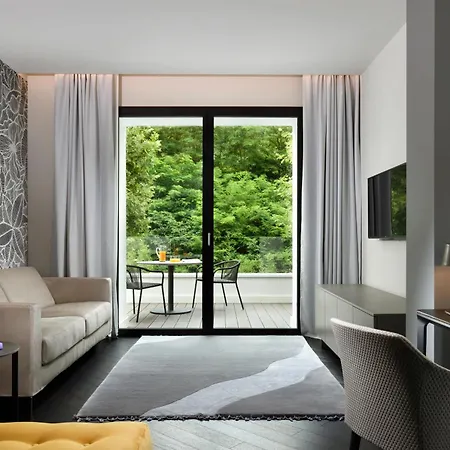 Bianca Relais, By R Collection