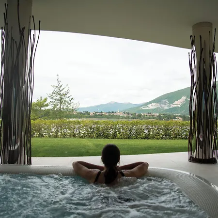 Bianca Relais, By R Collection