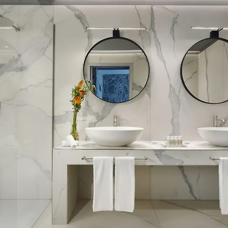 فندق Bianca Relais, By R Collection Oggiono