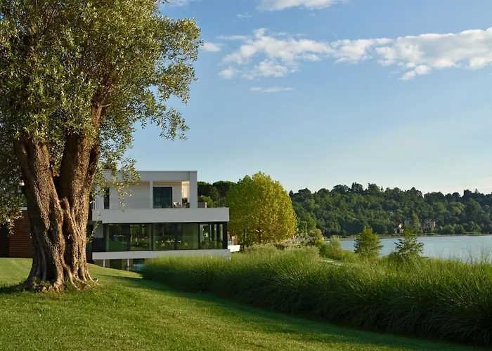 Bianca Relais, By R Collection 5*